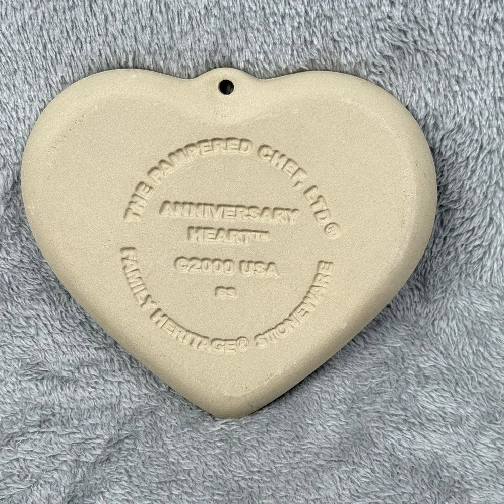 Vintage Pampered Chef Anniversary Heart Stoneware Cookie Mold Cottagecore 2000